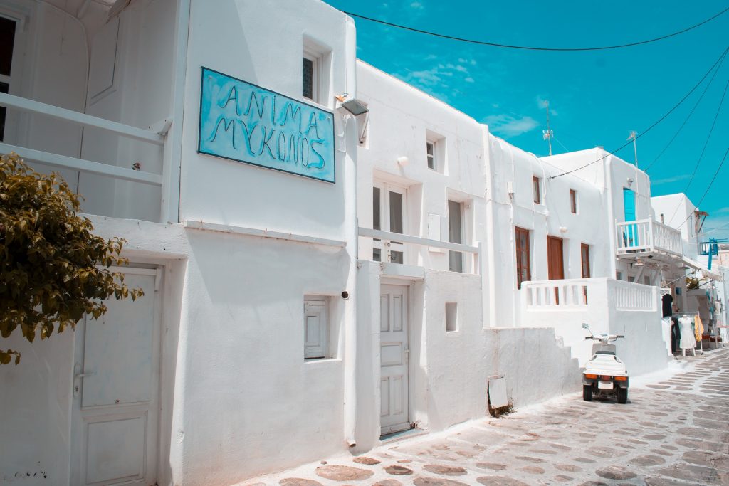 5 шагов к творчеству на берегу моря: как живется копирайтеру в Греции